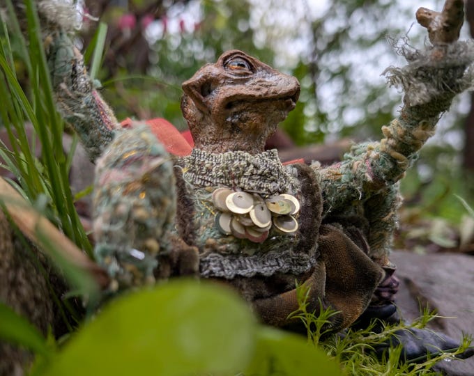 Valiant Crocus Toad Elf